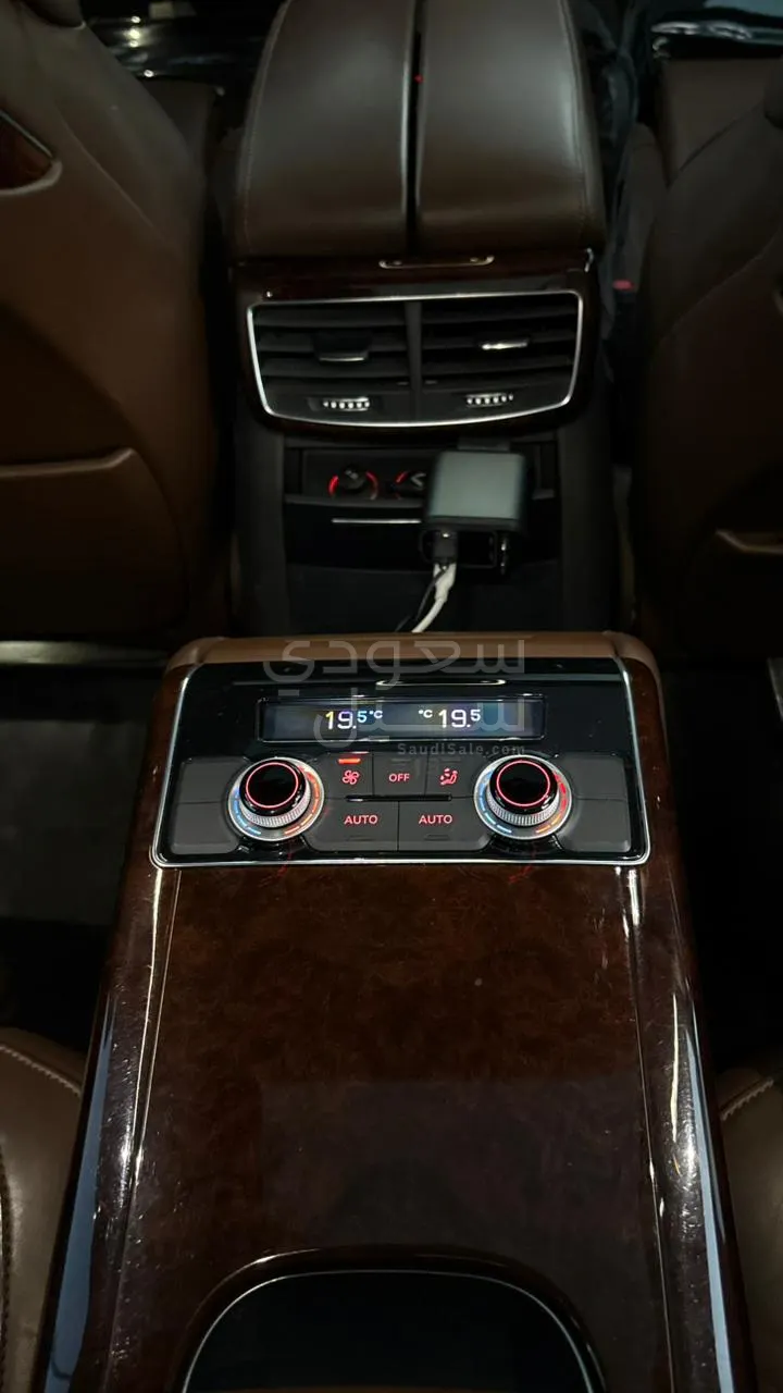 2014 اودي اي 8 ال النسخة السعودية