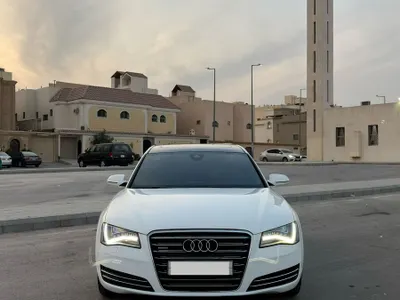2014 اودي اي 8 ال النسخة السعودية
