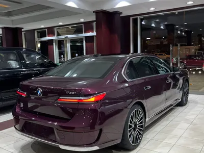 2026 بي ام دبليو الفئة السابعة 735 إل أي