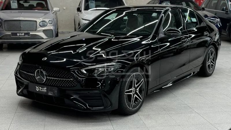 2025 مرسيدس - بنز سي 200