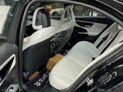 2025 مرسيدس - بنز سي 200