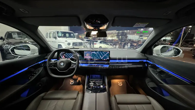 2024 BMW 5 Series 520i