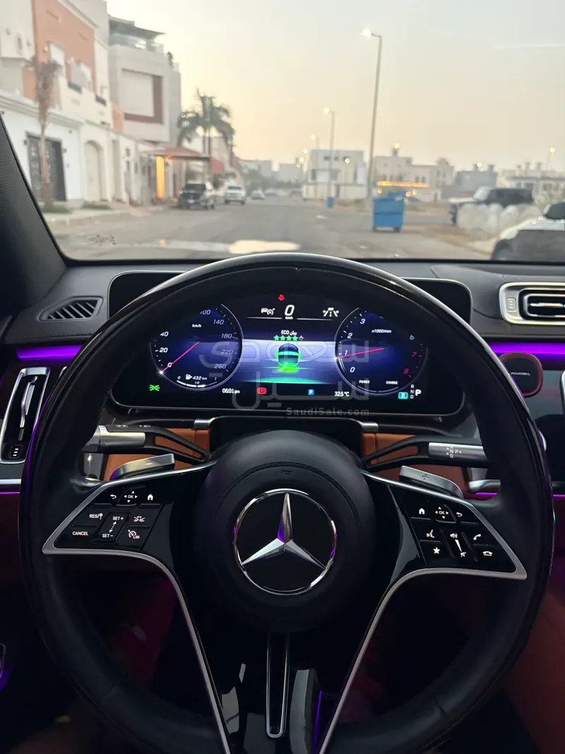 2023 مرسيدس - بنز سي 450 أي إم جي