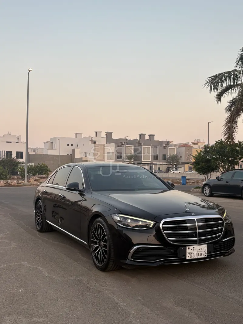 2023 مرسيدس - بنز سي 450 أي إم جي