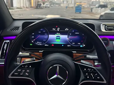 2023 مرسيدس - بنز سي 450 أي إم جي