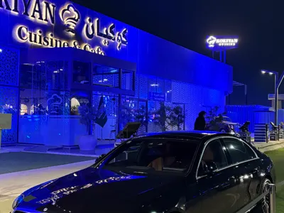 2023 مرسيدس - بنز سي 450 أي إم جي