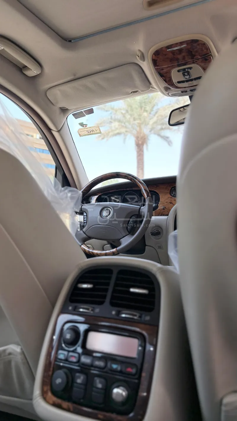 2006 جاكوار اكس جي