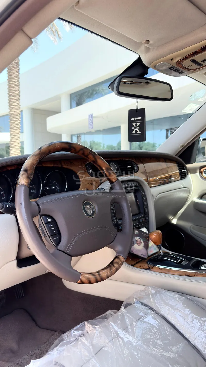 2006 جاكوار اكس جي
