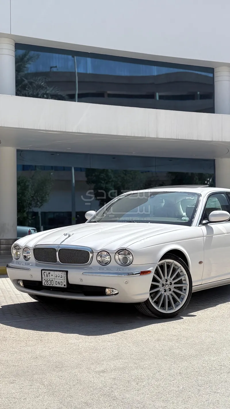 2006 جاكوار اكس جي