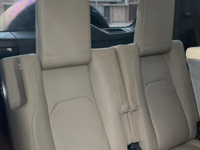 2021 لاند روفر ديفيندر اتش اس اي