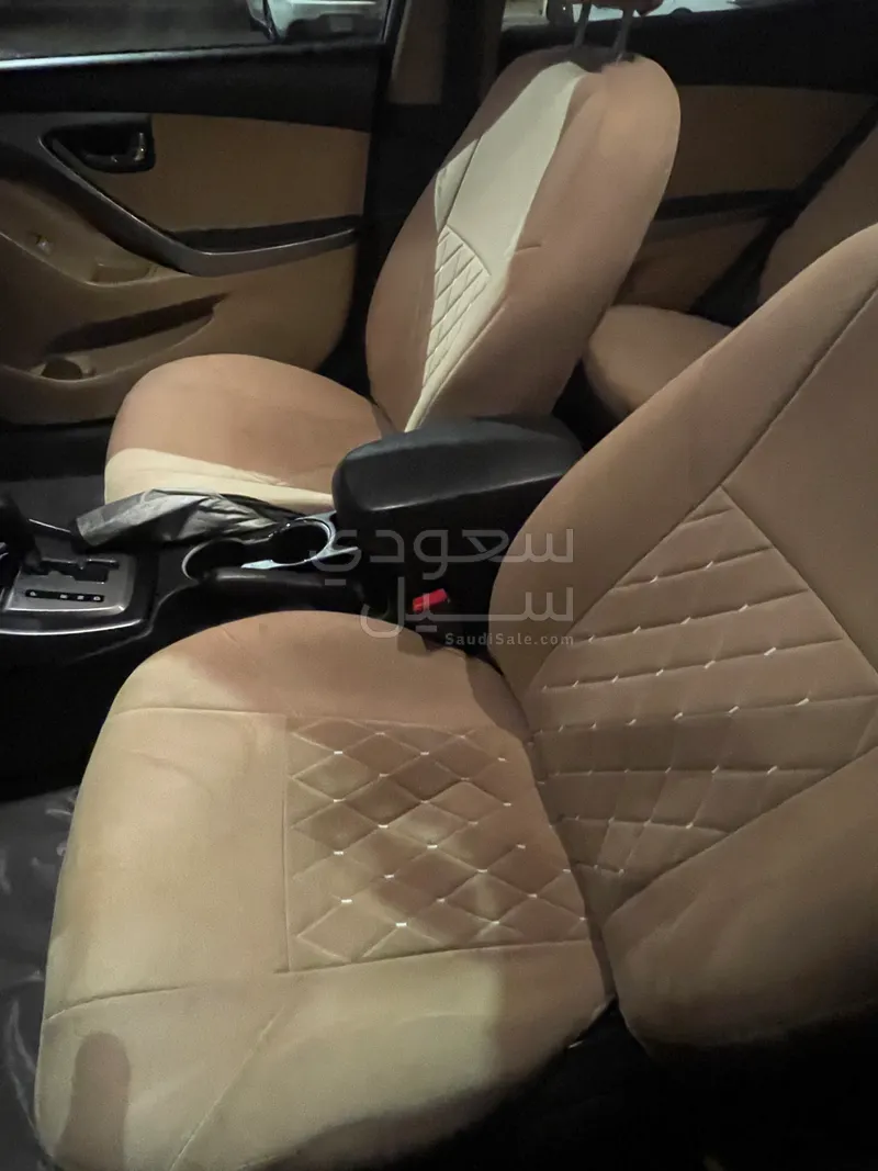 2014 هيونداي النترا