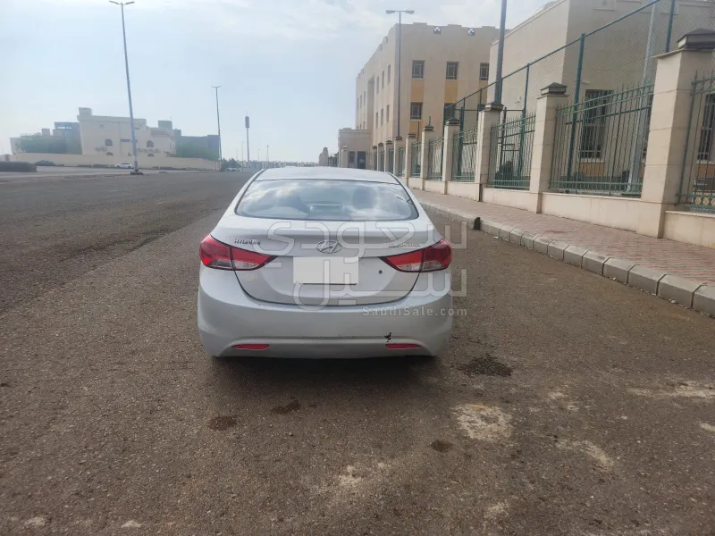 2014 هيونداي النترا