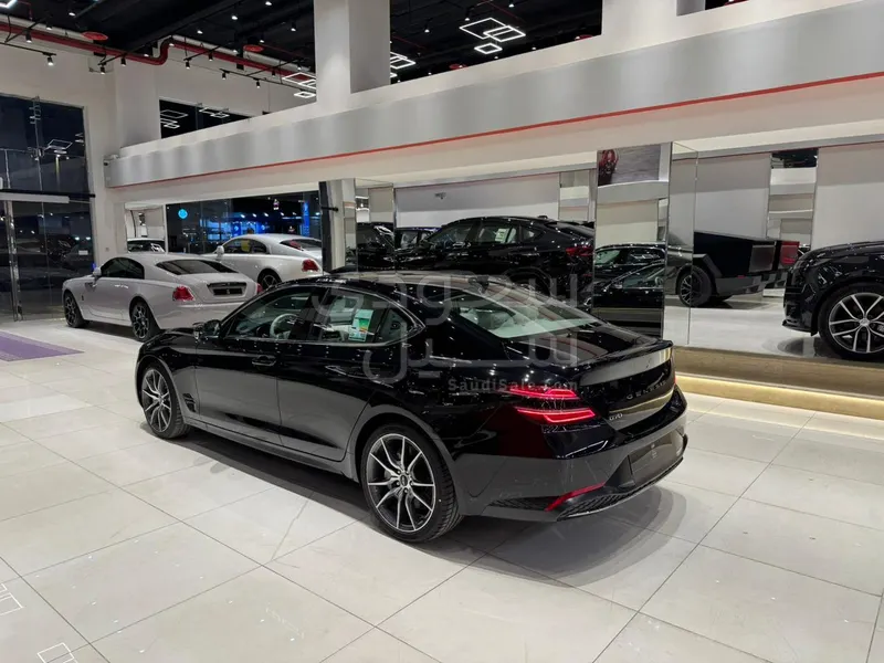 2026 جينيسيس جي 70