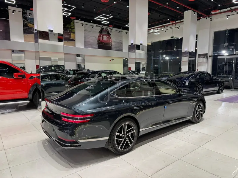 2026 جينيسيس جي 80