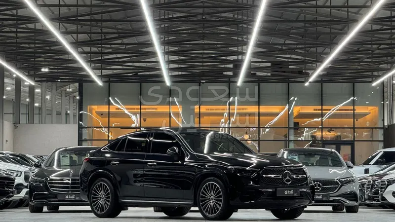 2023 مرسيدس - بنز جي إل سي 200