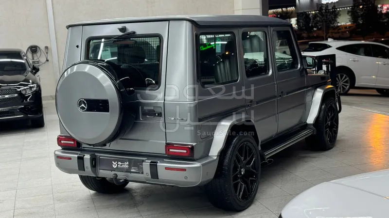 2015 مرسيدس - بنز جي 63 أي إم جي