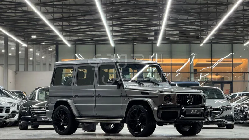 2015 مرسيدس - بنز جي 63 أي إم جي