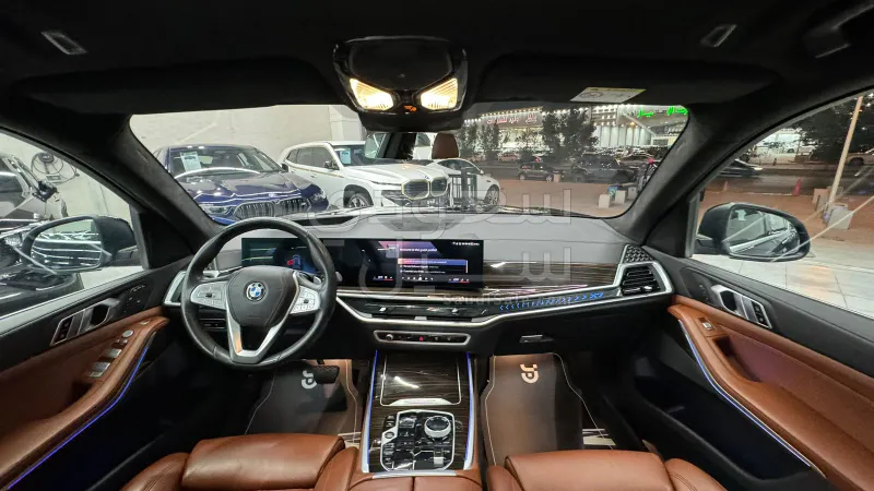 2024 بي ام دبليو الفئة اكس 7