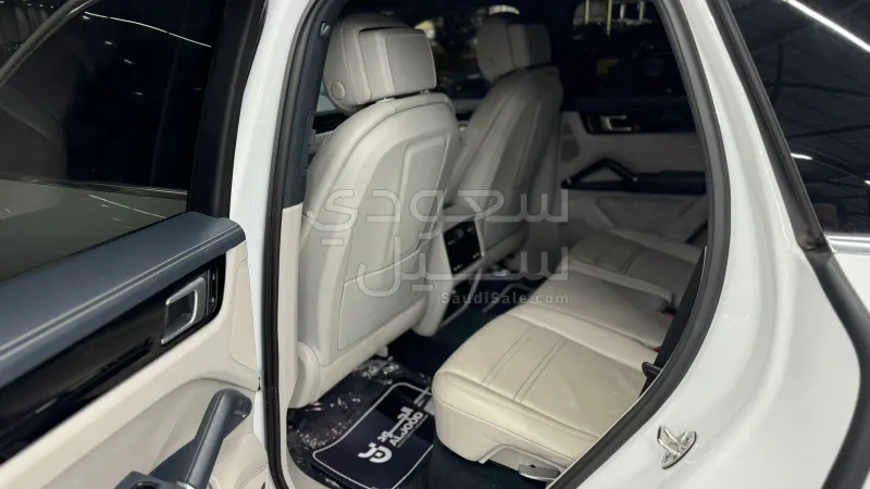 2020 Porsche Cayenne