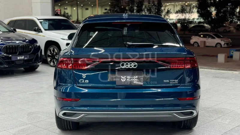 2022 اودي كيو 8