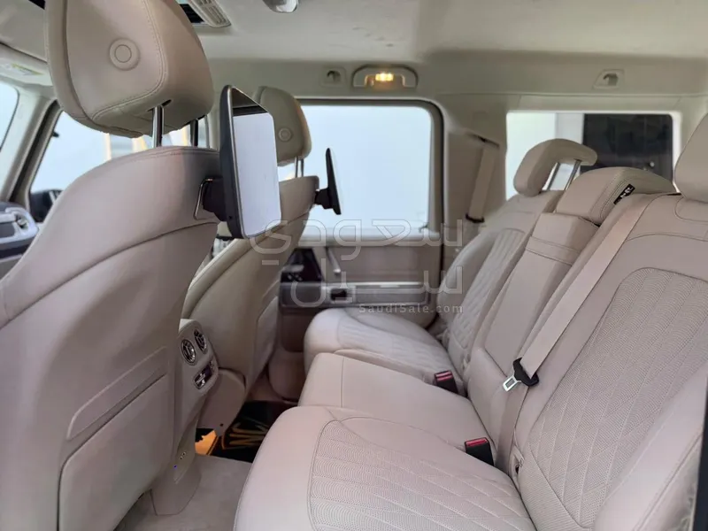 2023 مرسيدس - بنز جي 63 أي إم جي