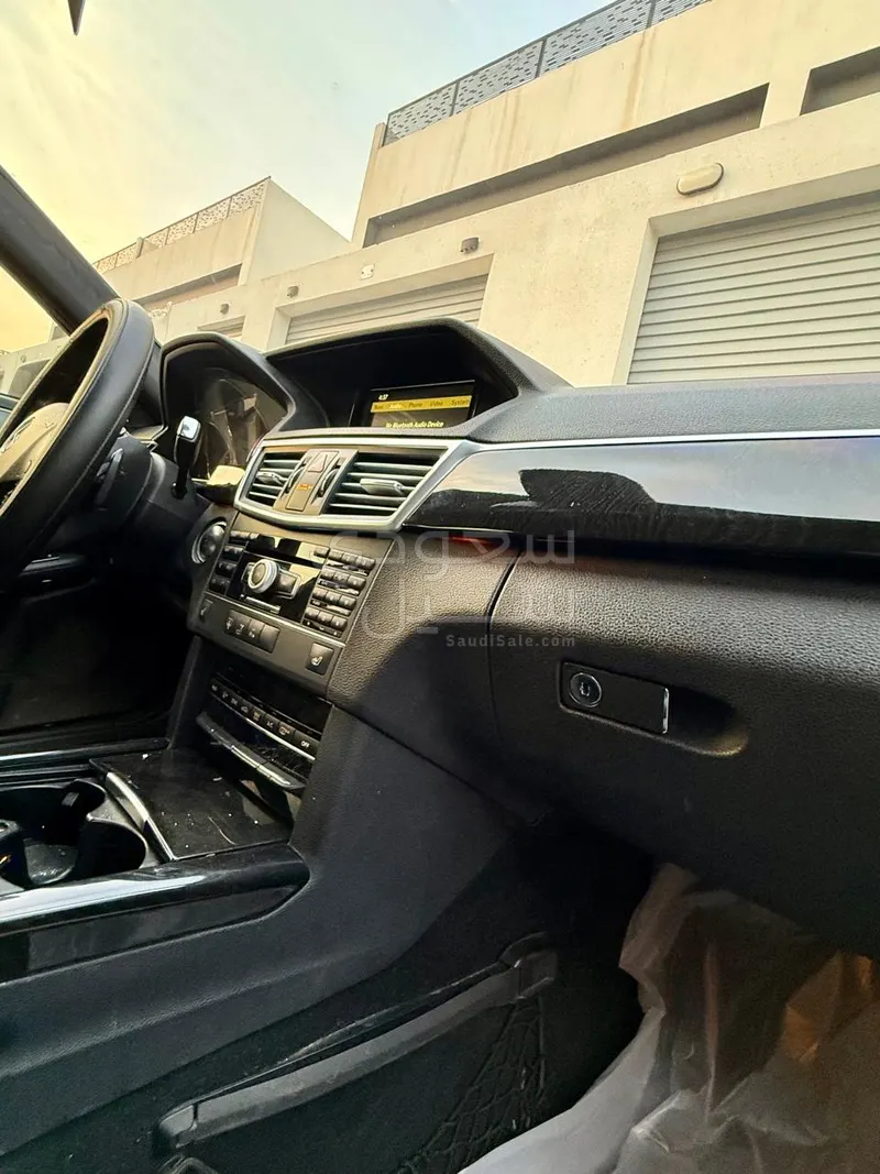 2011 مرسيدس - بنز إي 350 أي إم جي