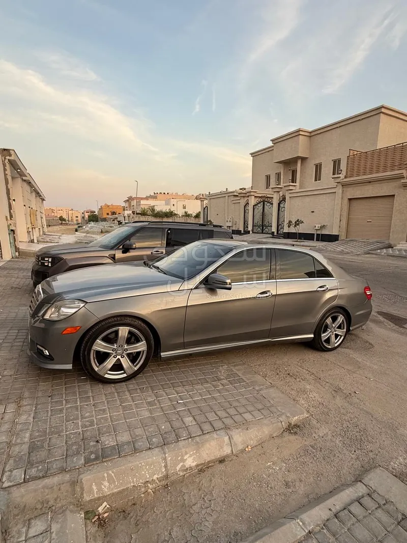 2011 مرسيدس - بنز إي 350 أي إم جي