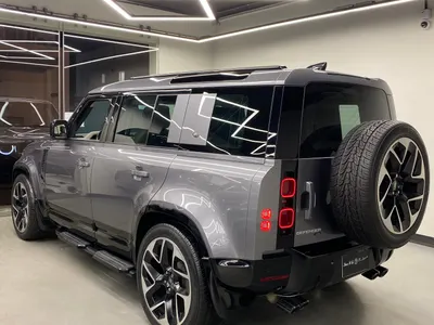 2022 لاند روفر ديفيندر 110