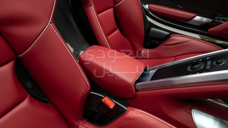 2015 Porsche 918 spyder