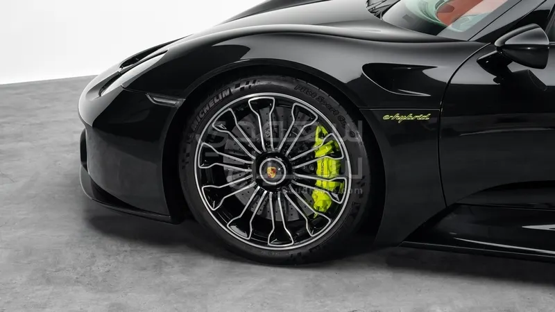 2015 Porsche 918 spyder