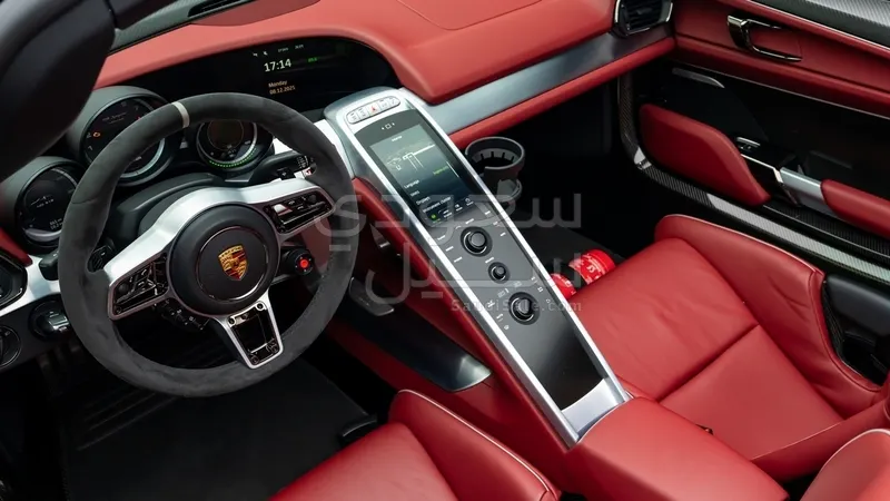 2015 Porsche 918 spyder