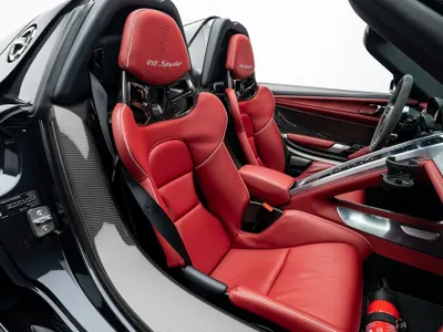 2015 Porsche 918 spyder