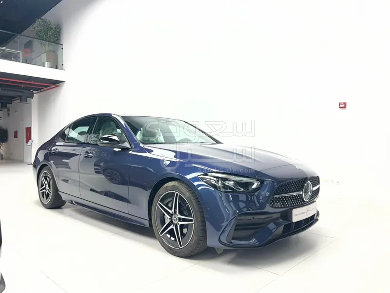 2025 مرسيدس - بنز سي 200