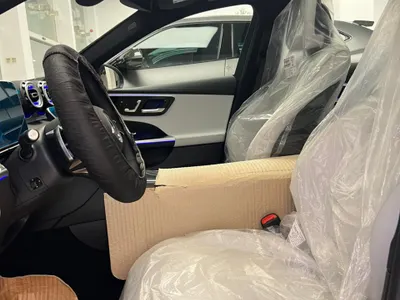 2025 مرسيدس - بنز سي 200