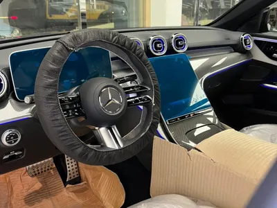 2025 مرسيدس - بنز سي 200