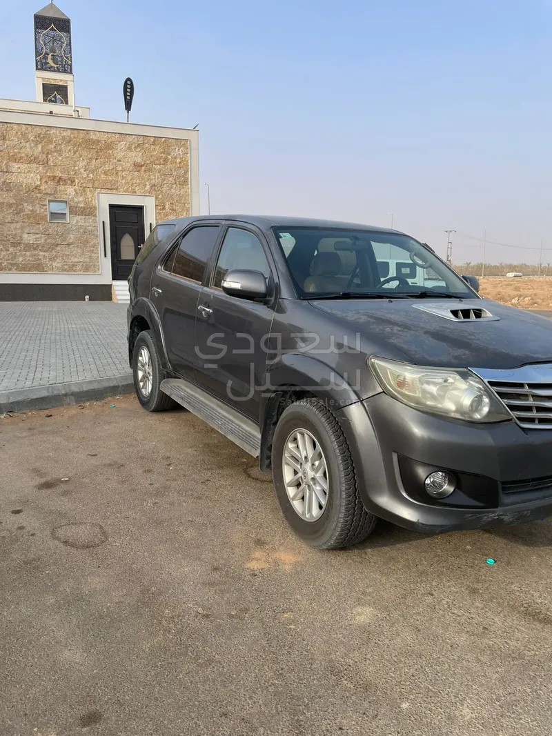2015 Toyota Fortuner GX