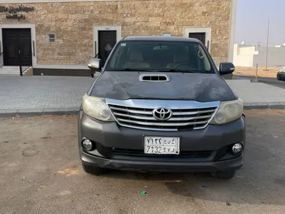 2015 تويوتا فورشنر جي اكس