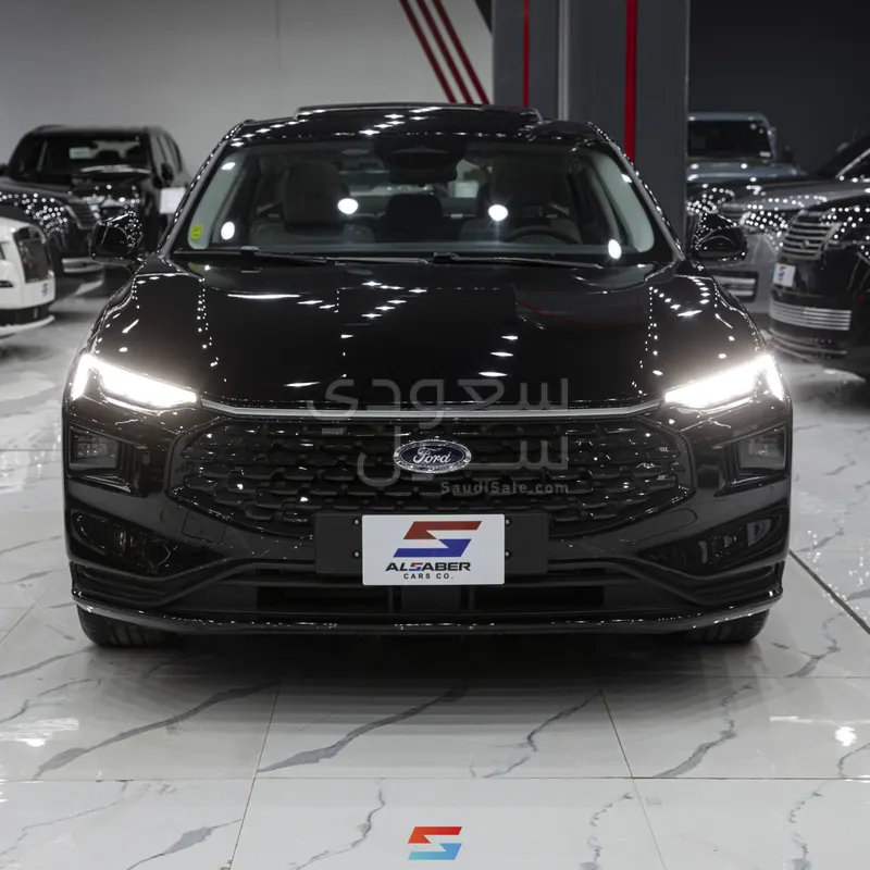 2026 فورد توروس ترند