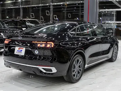 2026 فورد توروس ترند