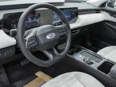 2026 فورد توروس ترند