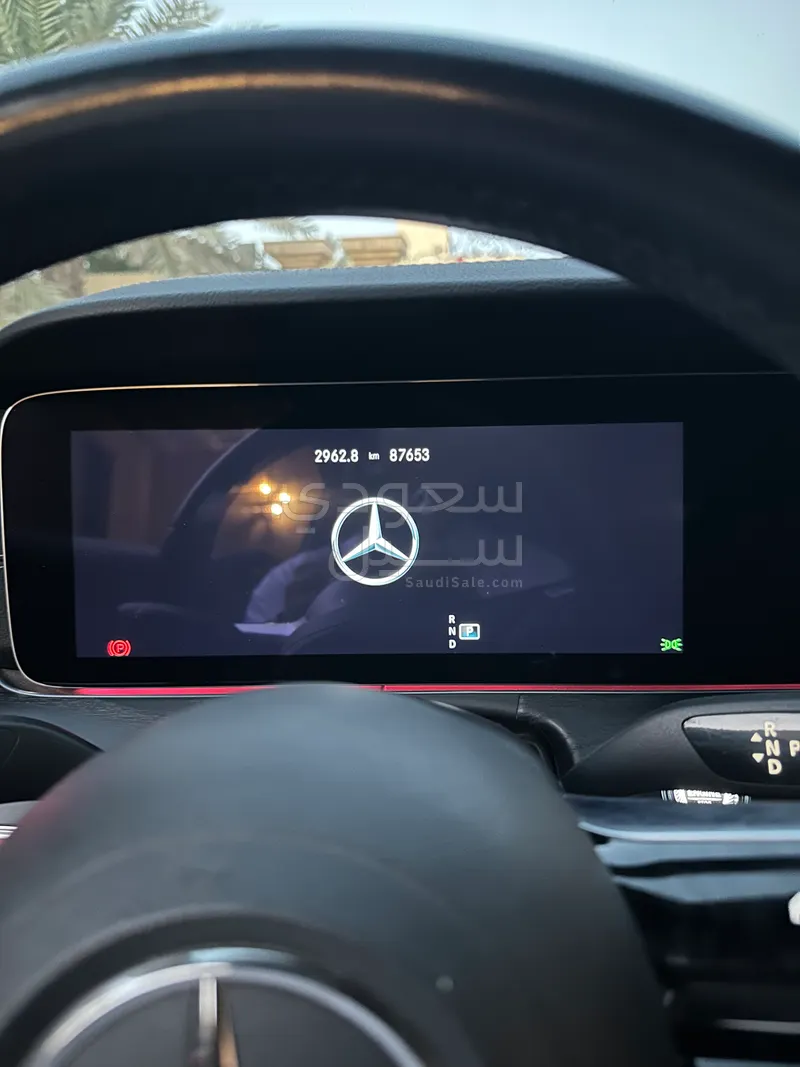 2021 مرسيدس - بنز إي 200 كوبيه