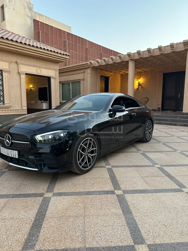 2021 مرسيدس - بنز إي 200 كوبيه