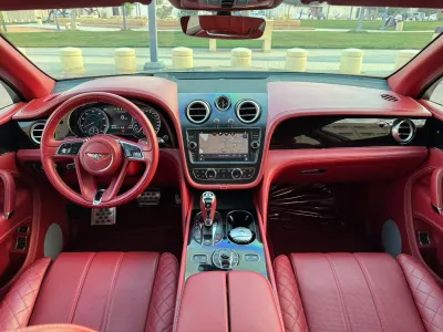 2017 بنتلي بنتايجا الاصدار الاول