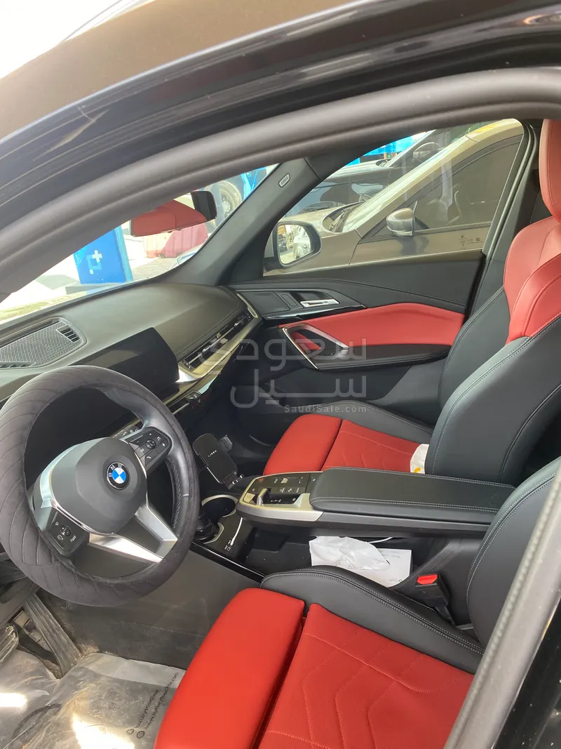 2024 بي ام دبليو الفئة اكس 1