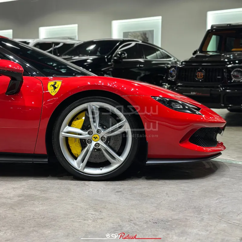 2023 فيراري جي تي بي 296