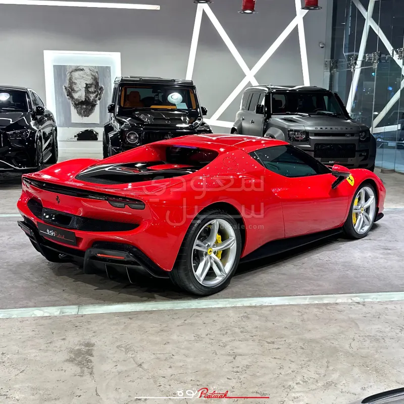 2023 فيراري جي تي بي 296