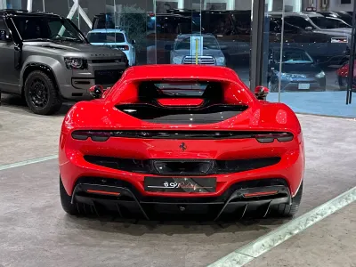 2023 فيراري جي تي بي 296