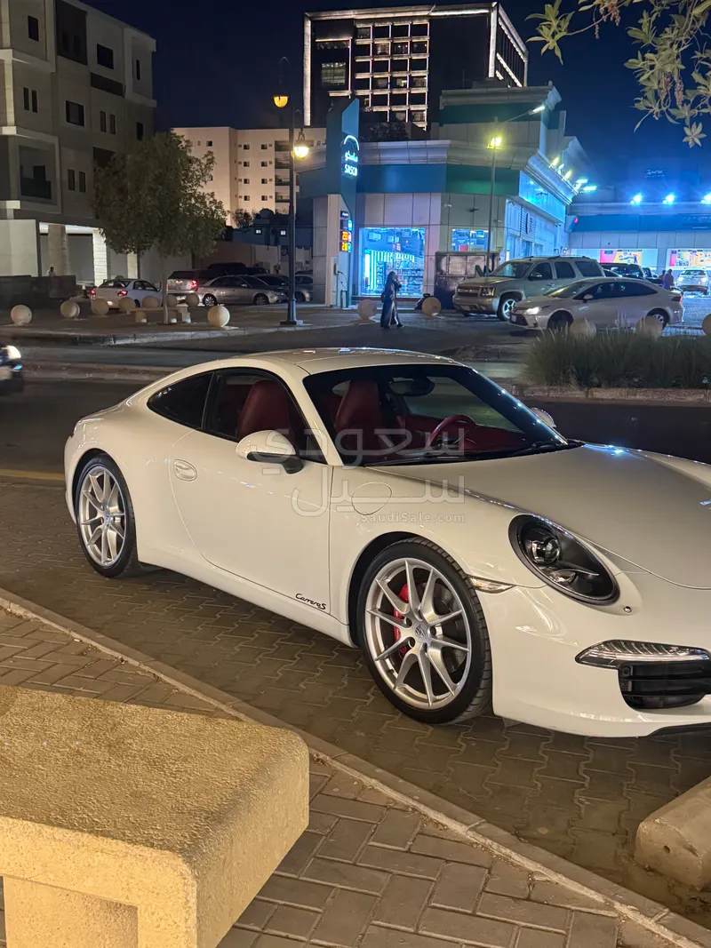 2015 بورش 911 كاريرا اس