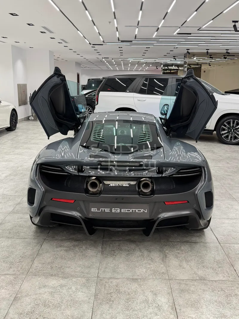 2016 مكلارين 675 إل تي