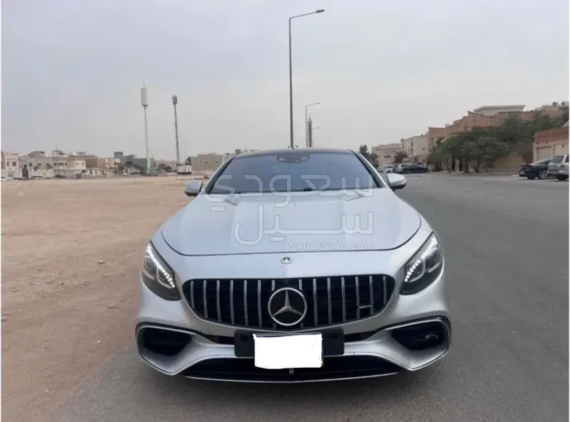 2015 مرسيدس - بنز إس 63 كوبيه